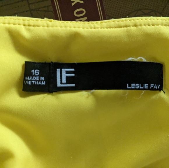 Leslie Fay Strapless Dress sz 16 - Picture 2 of 2